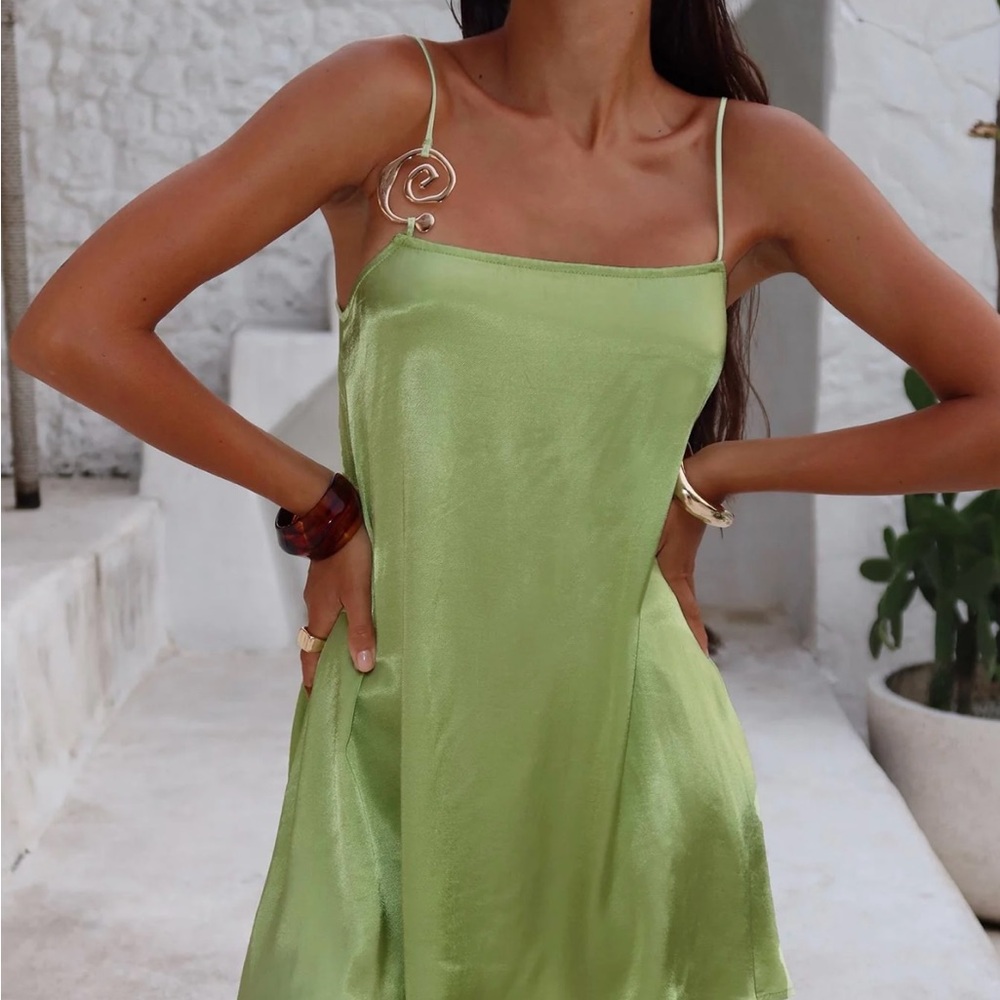 Princess Polly Olive Green Top‎